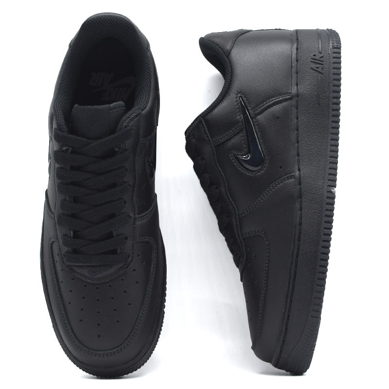 海外限定 NIKE AIR FORCE 1 LOW RETRO 