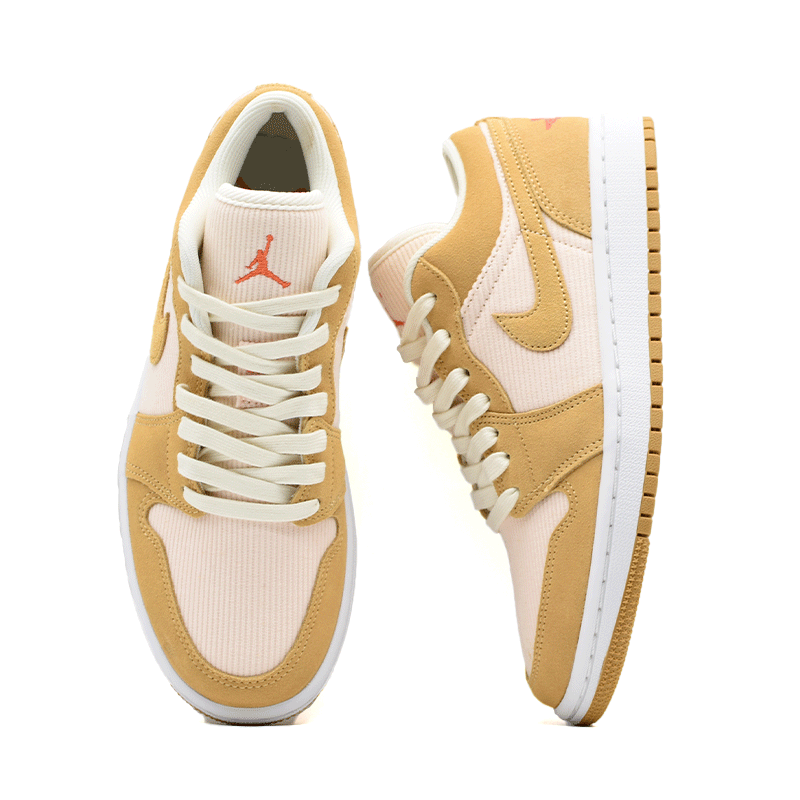 NIKE WMNS AIR JORDAN 1 LOW SE 