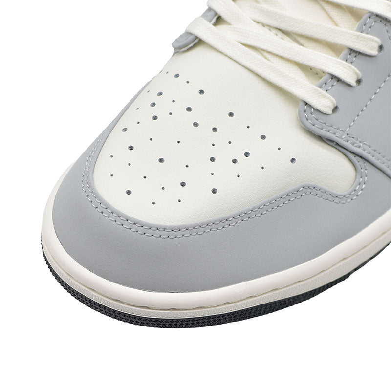 NIKE WMNS AIR JORDAN 1 LOW TURQUOISE / BLACK / WHITE IH7319-001