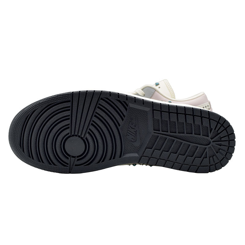 NIKE WMNS AIR JORDAN 1 LOW TURQUOISE / BLACK / WHITE IH7319-001