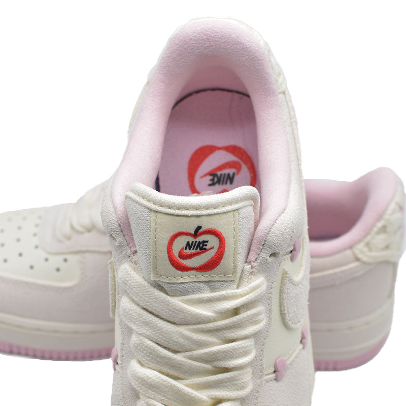 NIKE AIR FORCE 1 LOW ’ 07 LX “ VALENTINE’S DAY ” HV5992-111