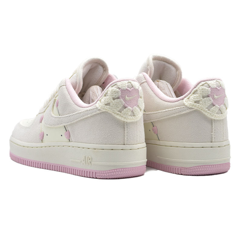 NIKE AIR FORCE 1 LOW ’ 07 LX “ VALENTINE’S DAY ” HV5992-111