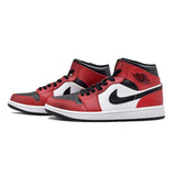 NIKE AIR JORDAN 1 MID "CHICAGO BLACK TOE" 554724-069