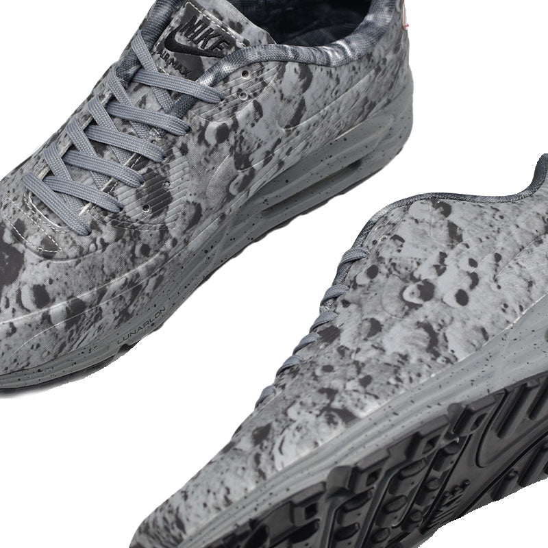 NIKE AIR MAX LUNAR90 SP " MOON LANDING " 700098-007