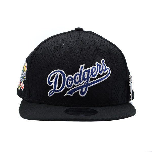 海外限定 NEW ERA FLAT BRIM 9FIFTY POST-UP PIN LOS ANGELES DODGERS MLB BLACK SNAPBACK CAP