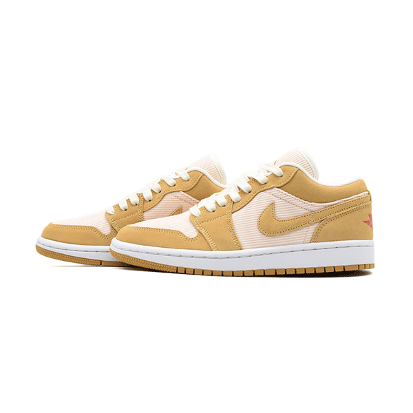 NIKE WMNS AIR JORDAN 1 LOW SE " ORANGE QUARTZ " DH7820-700