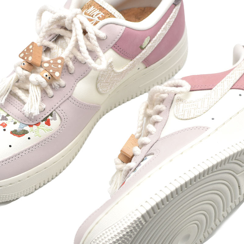 NIKE WOMEN'S AIR FORCE 1 LOW " MUSHROOM " IB8874-111