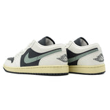 NIKE WMNS AIR JORDAN 1 LOW “ JADE SMOKE ” DC0774-001