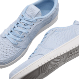 海外限定 NIKE AIR JORDAN 1 LOW PREMIUM “ SWOOSH LESS ” ICE BLUE 872782-441