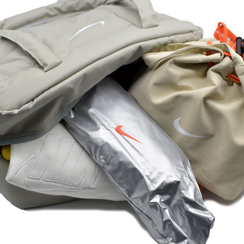 海外限定 NIKE QUILTING TOTE BAG ナイキ トートバック 日本未発売