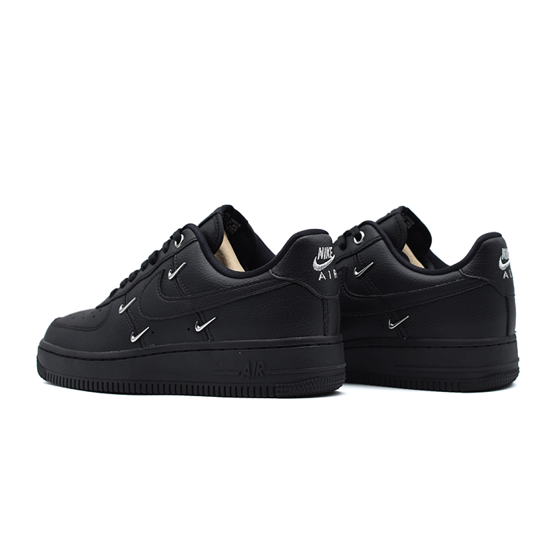 海外限定 NIKE AIR FORCE 1 LOW '07 LX 海外限定 NIKE AIR FORCE 1 LOW '07 LX