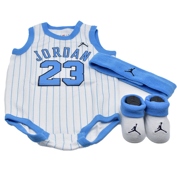 海外限定モデル Jordan ベビー 3ピースセット 6-12か月