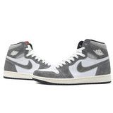 NIKE AIR JORDAN 1 RETRO HIGH OG ”LIGHT SMOKE GREY DZ5485-051