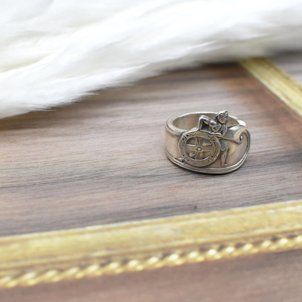vintage”rudder” ring