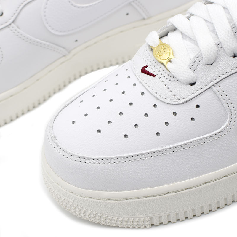 NIKE AIR FORCE 1 '07 PRM 40th "WHITE RED" DQ7664-100